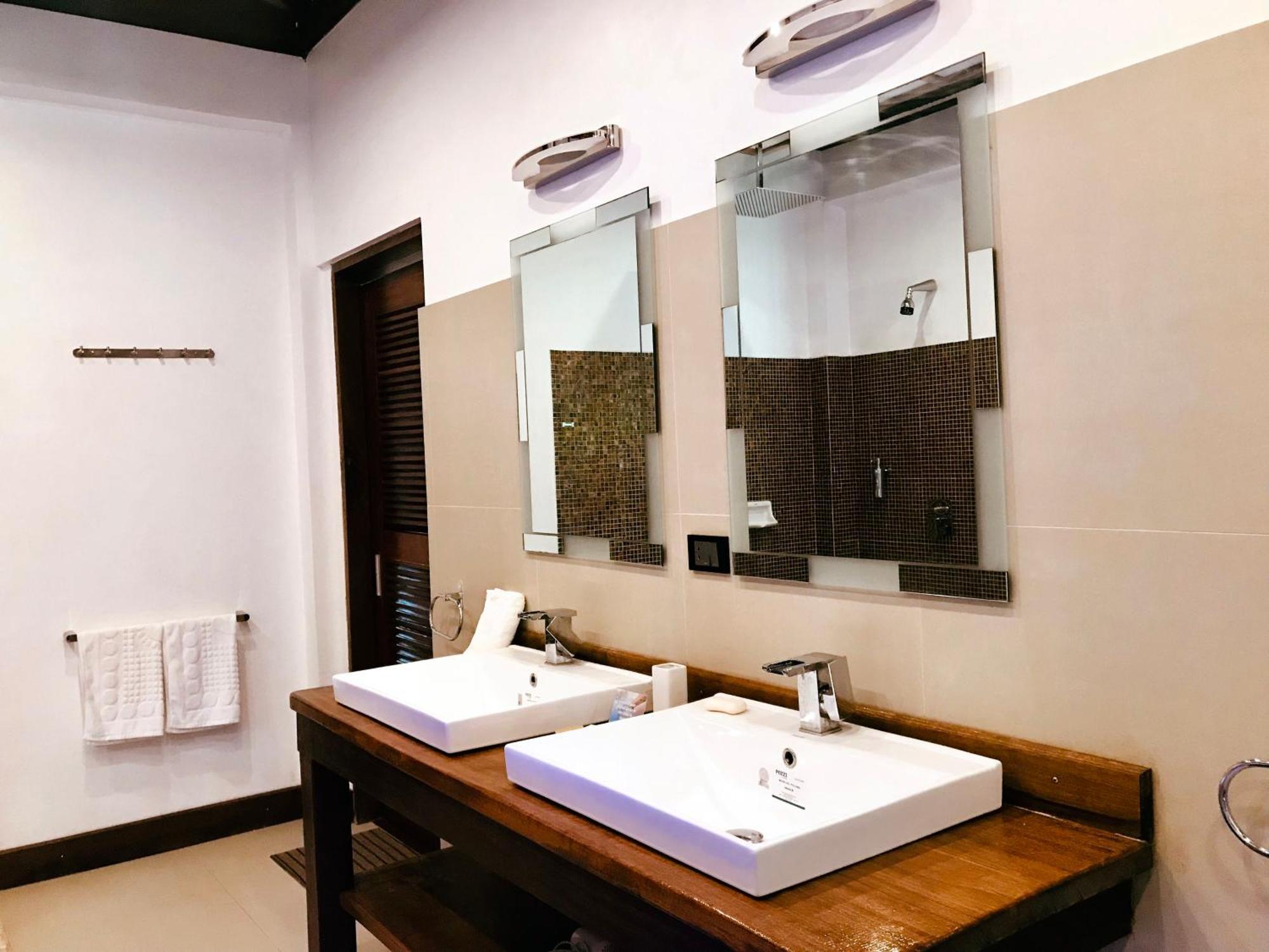 Dolarog Beach Resort El Nido Chambre photo